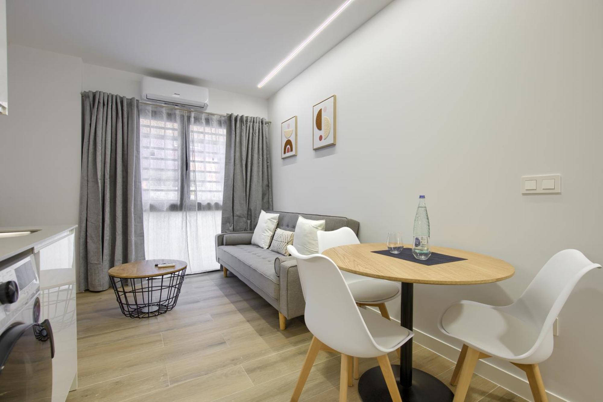 Dobo Madrid Numancia Lägenhet Exteriör bild